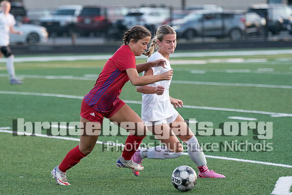 250903 beth-17