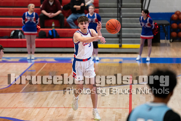 251215 varsity-18