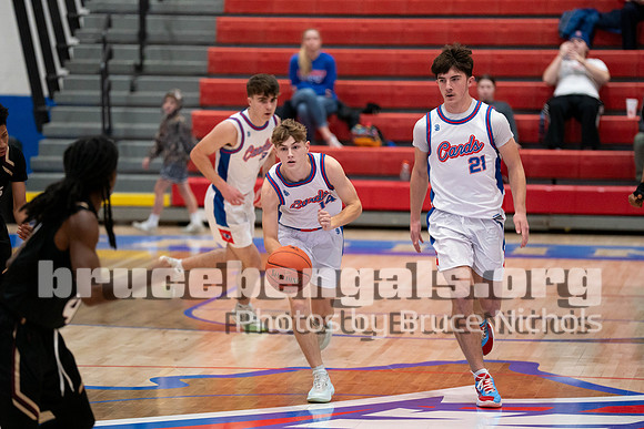 251218 varsity -6
