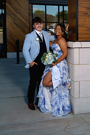 260509 prom -00397