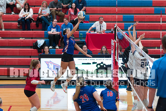 241023 district game 1-1236