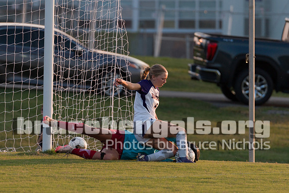 240909 btown soccer-384